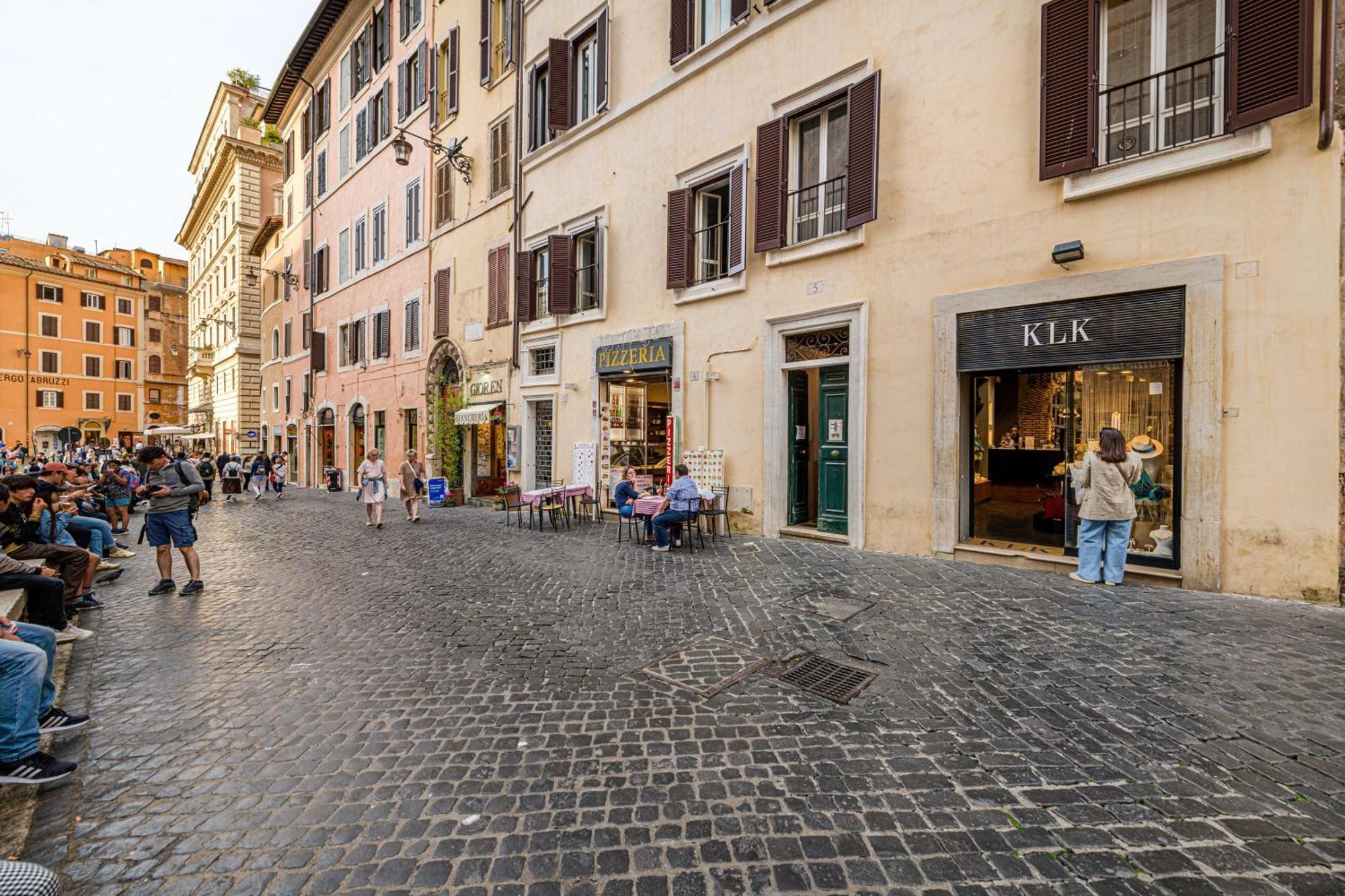 Deluxe Apartments Pantheon Rome Buitenkant foto